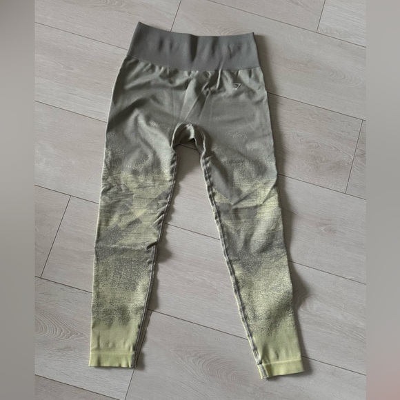 Gymshark Seamless Leggings - Picture 4 of 7